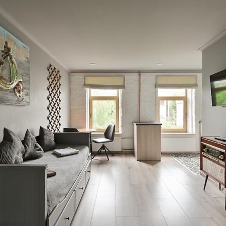 Loft Design Studio Apartment & Free Parking Riga Luaran gambar