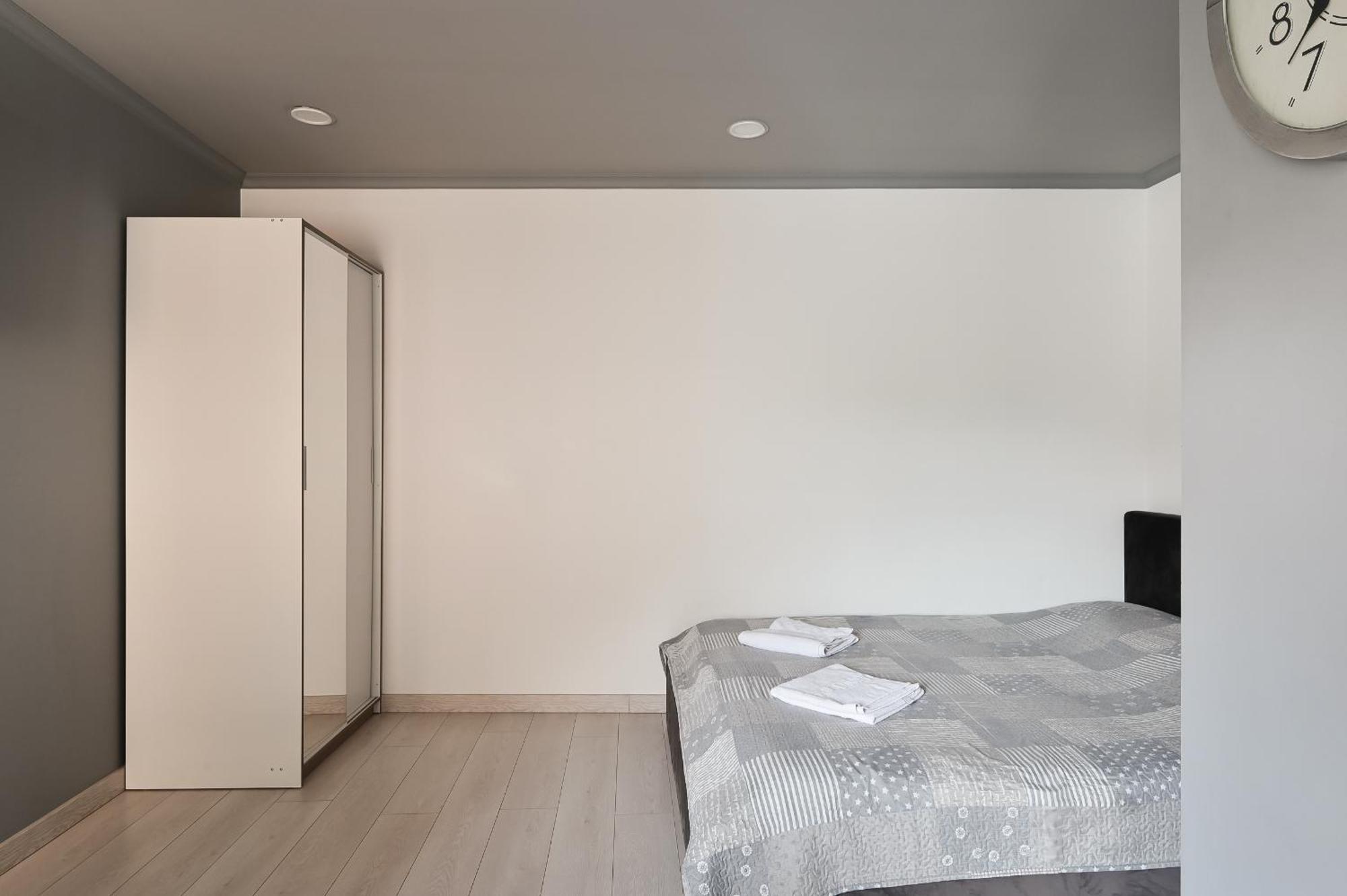 Loft Design Studio Apartment & Free Parking Riga Luaran gambar